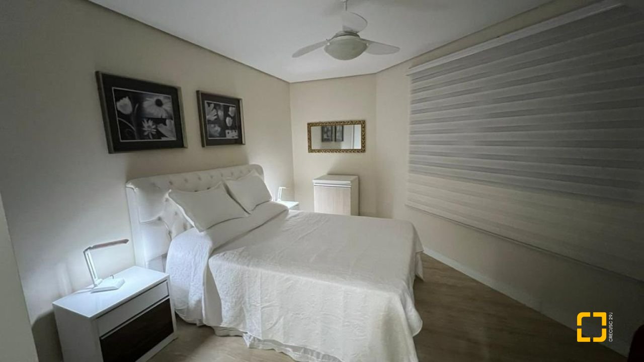 Apartamento com 66m², 3 quartos (sendo 1 suíte), 1 garagem, no bairro Canasvieiras em Florianópolis