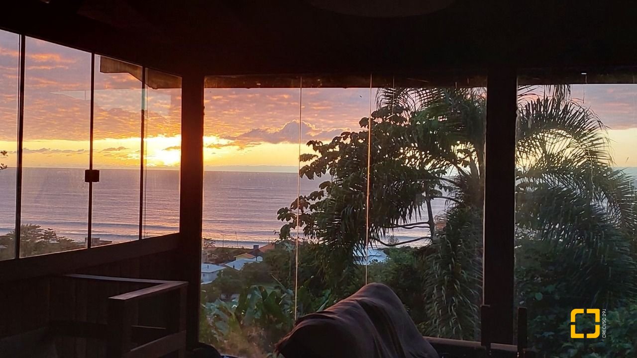 Casa com 180m², 3 quartos, no bairro Campeche em Florianópolis