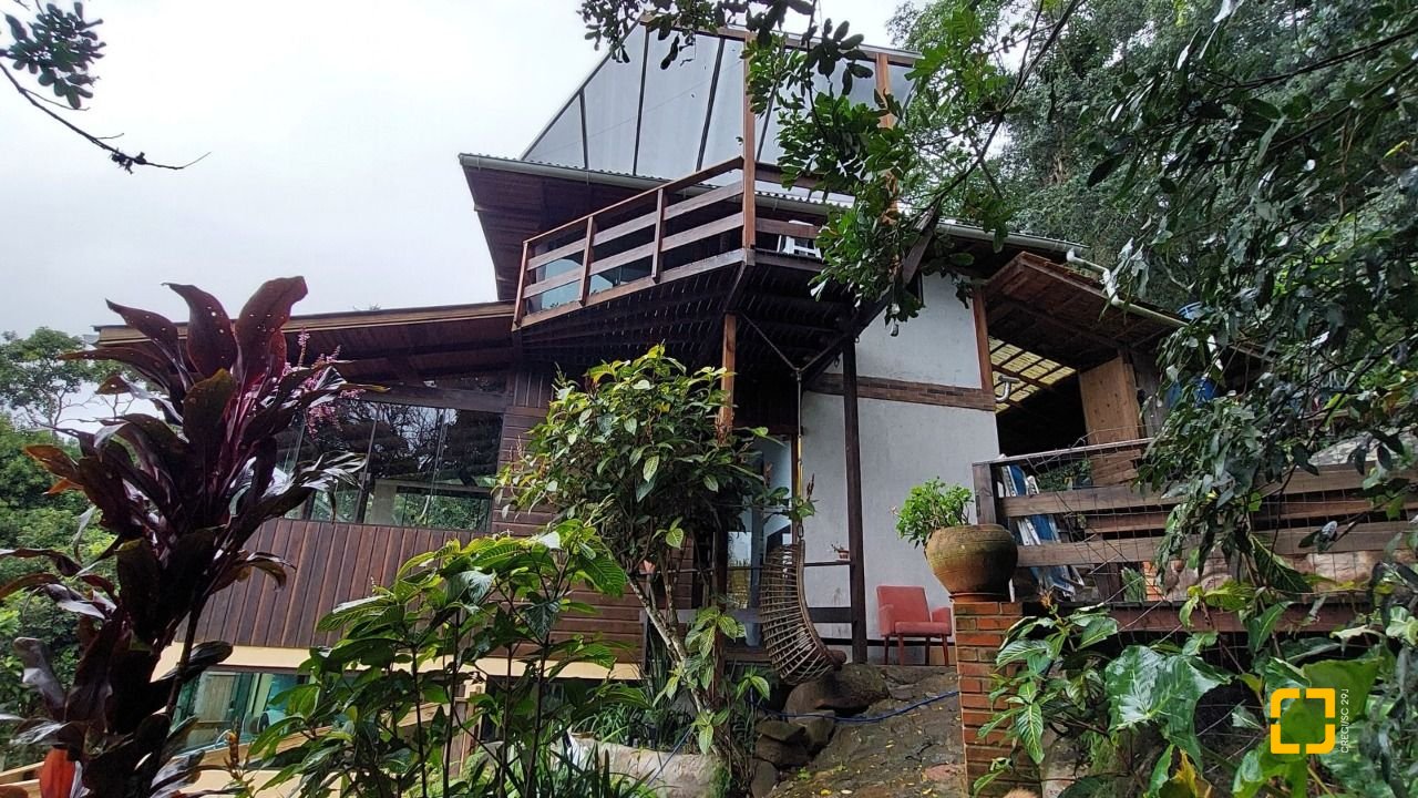 Casa com 180m², 3 quartos, no bairro Campeche em Florianópolis