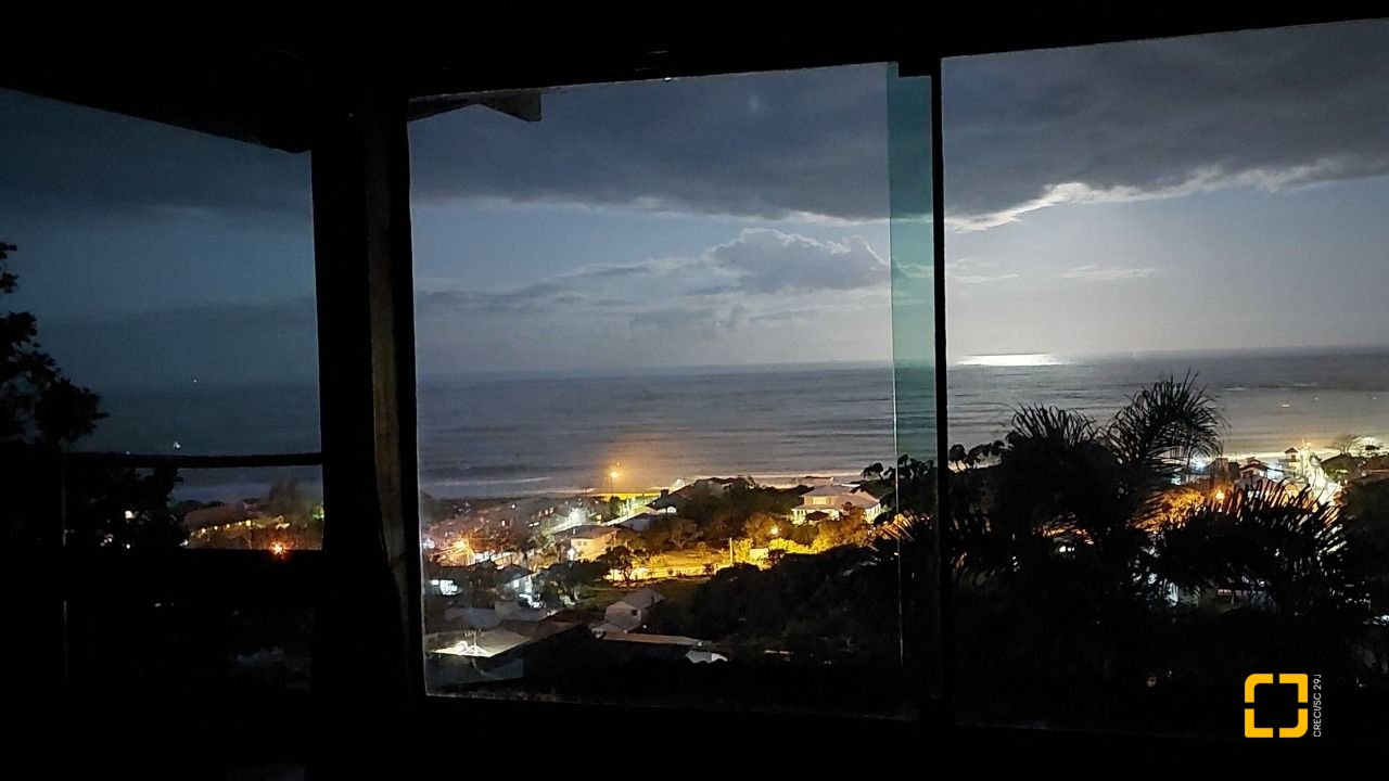 Casa com 180m², 3 quartos, no bairro Campeche em Florianópolis
