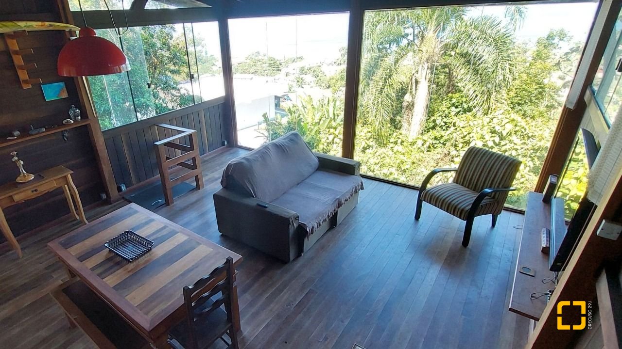 Casa com 180m², 3 quartos, no bairro Campeche em Florianópolis