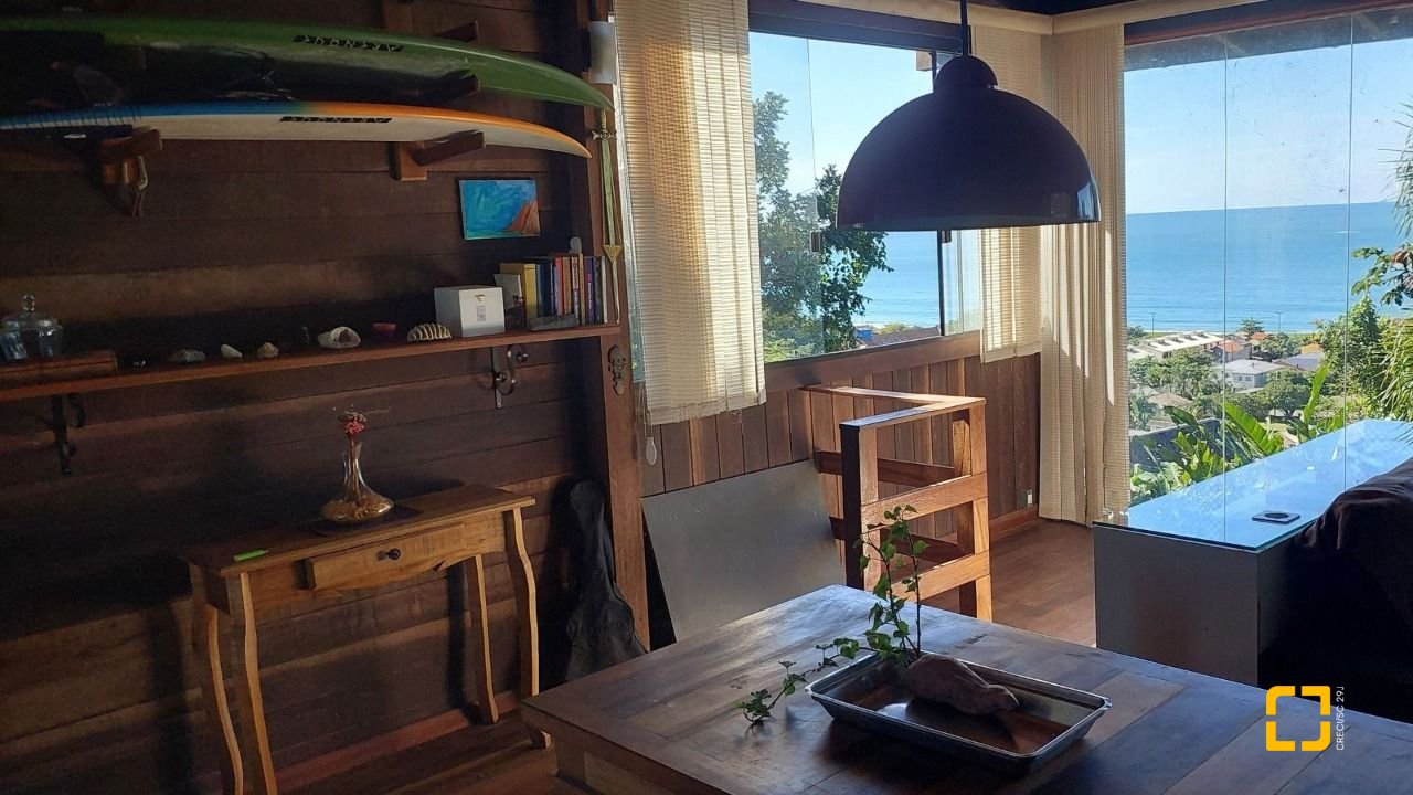 Casa com 180m², 3 quartos, no bairro Campeche em Florianópolis