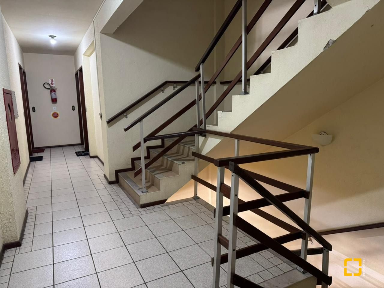 Apartamento com 45m², 1 quarto, 1 garagem, no bairro Canasvieiras em Florianópolis
