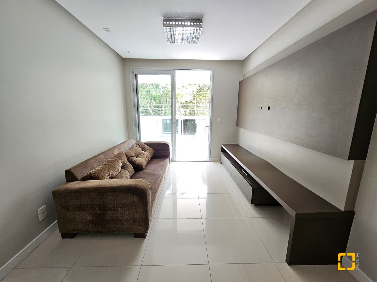 Apartamento com 95m², 4 quartos (sendo 1 suíte), 2 garagens, no bairro Jurerê em Florianópolis