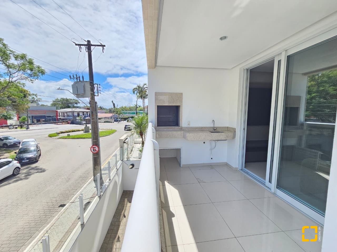 Apartamento com 95m², 4 quartos (sendo 1 suíte), 2 garagens, no bairro Jurerê em Florianópolis