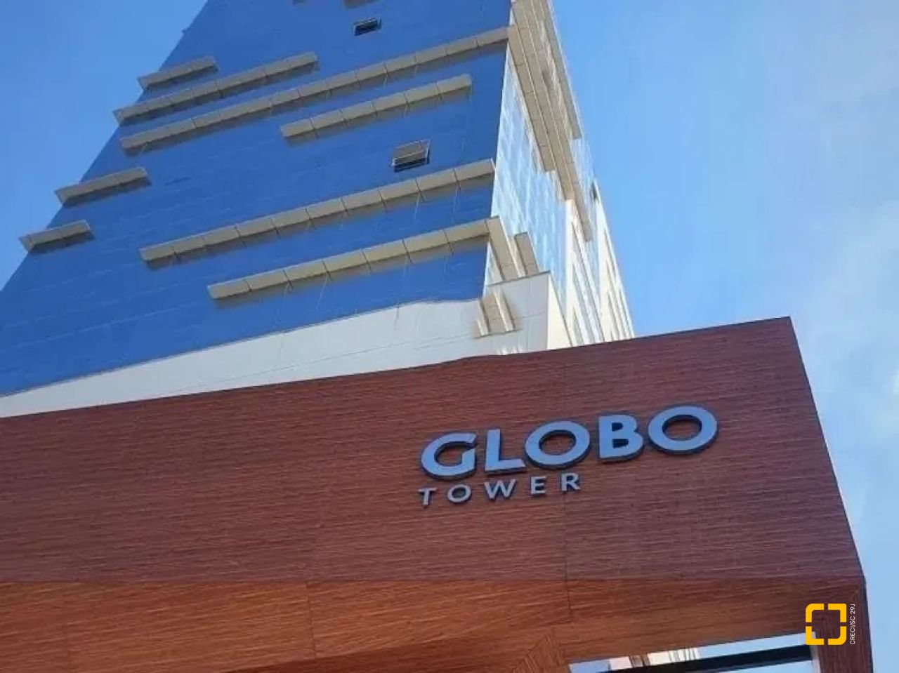 Sala com 24m², 1 garagem, no bairro Estreito em Florianópolis