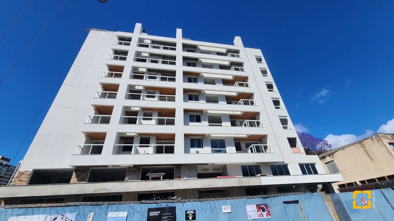 Apartamento com 65m², 3 quartos (sendo 1 suíte), 1 garagem, no bairro Agronômica em Florianópolis
