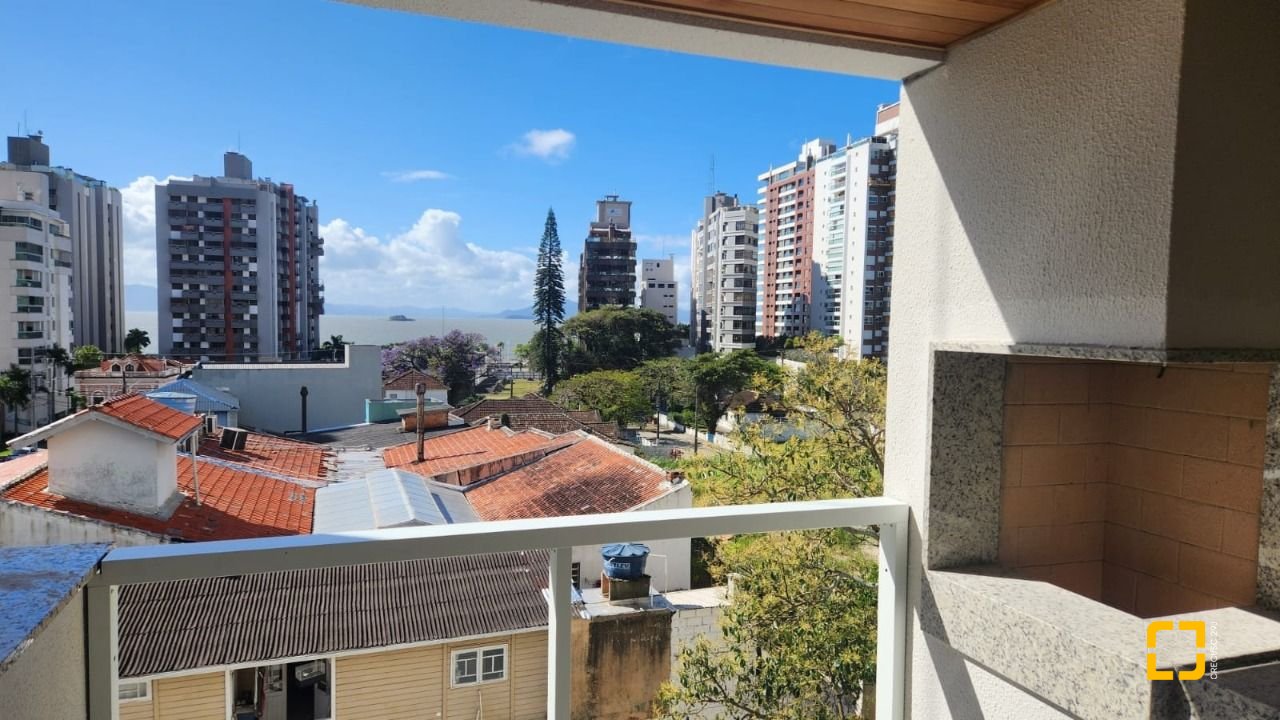 Apartamento com 65m², 3 quartos (sendo 1 suíte), 1 garagem, no bairro Agronômica em Florianópolis
