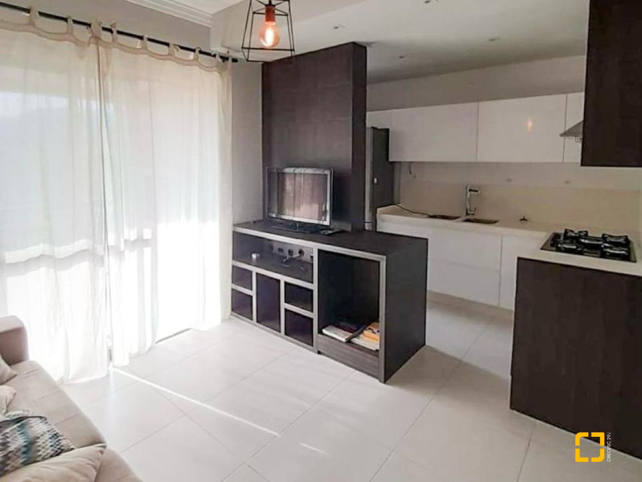 Apartamento com 79m², 3 quartos (sendo 1 suíte), 1 garagem, no bairro Campeche em Florianópolis