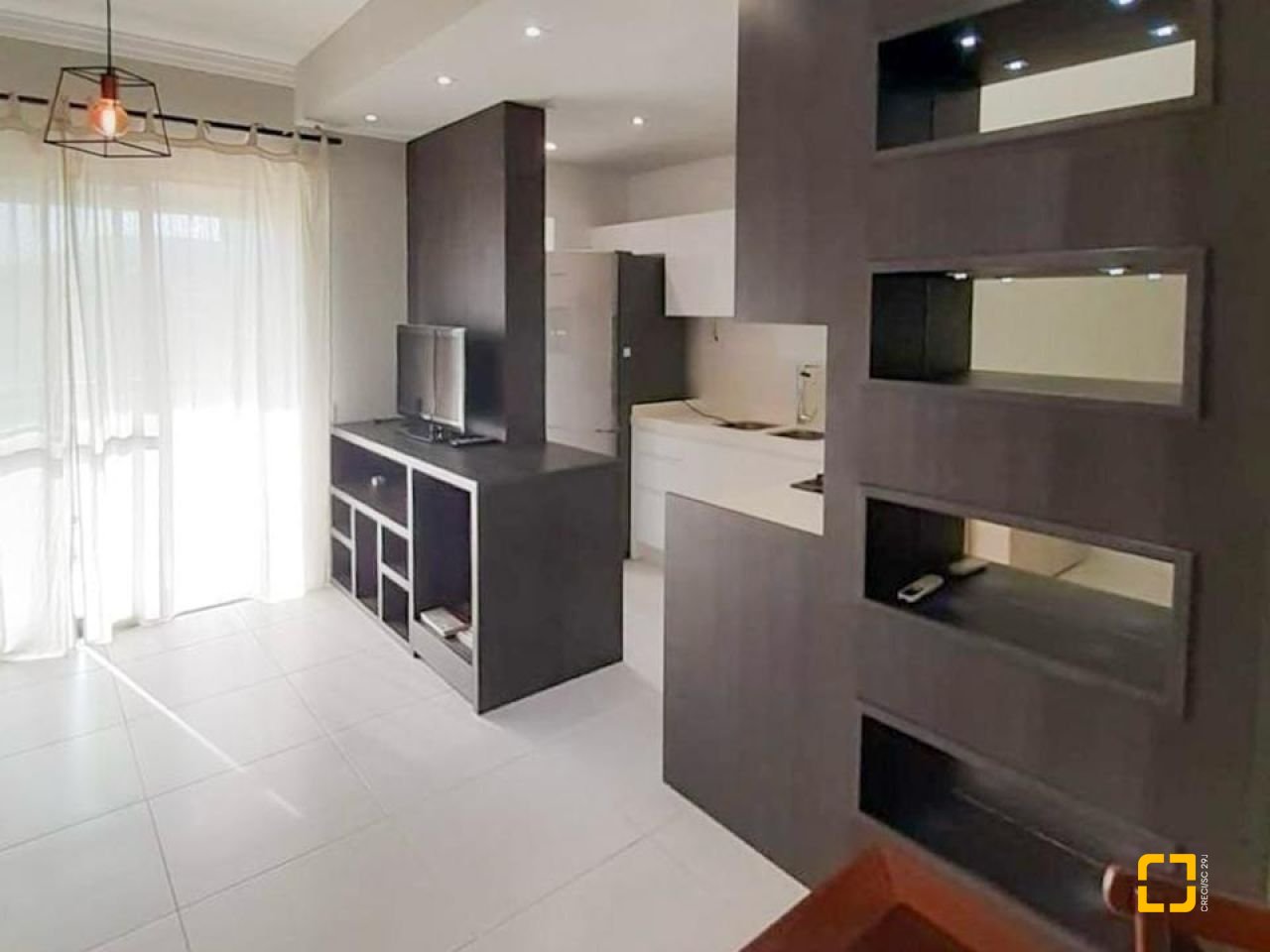 Apartamento com 79m², 3 quartos (sendo 1 suíte), 1 garagem, no bairro Campeche em Florianópolis