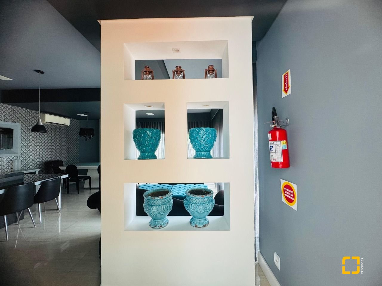 Apartamento com 79m², 3 quartos (sendo 1 suíte), 1 garagem, no bairro Campeche em Florianópolis