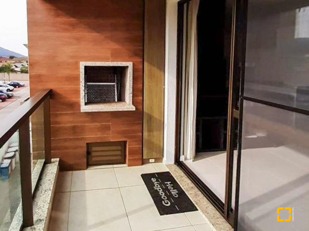 Apartamento com 79m², 3 quartos (sendo 1 suíte), 1 garagem, no bairro Campeche em Florianópolis