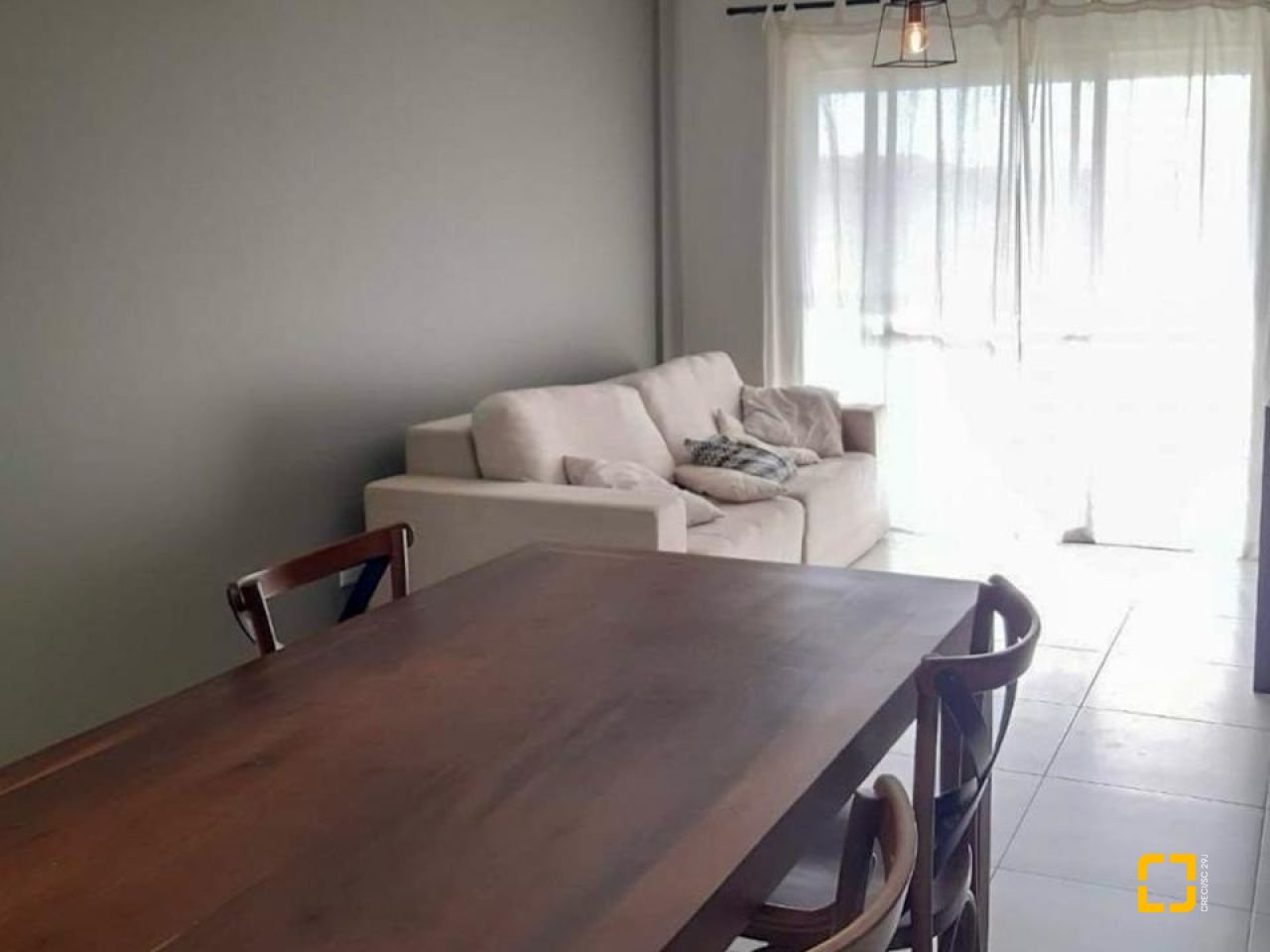Apartamento com 79m², 3 quartos (sendo 1 suíte), 1 garagem, no bairro Campeche em Florianópolis