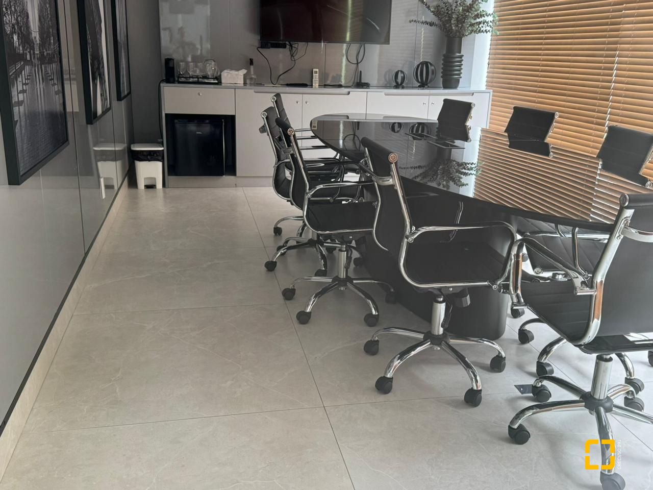 Cobertura com 166m², 3 quartos (sendo 1 suíte), 2 garagens, no bairro Jurerê em Florianópolis