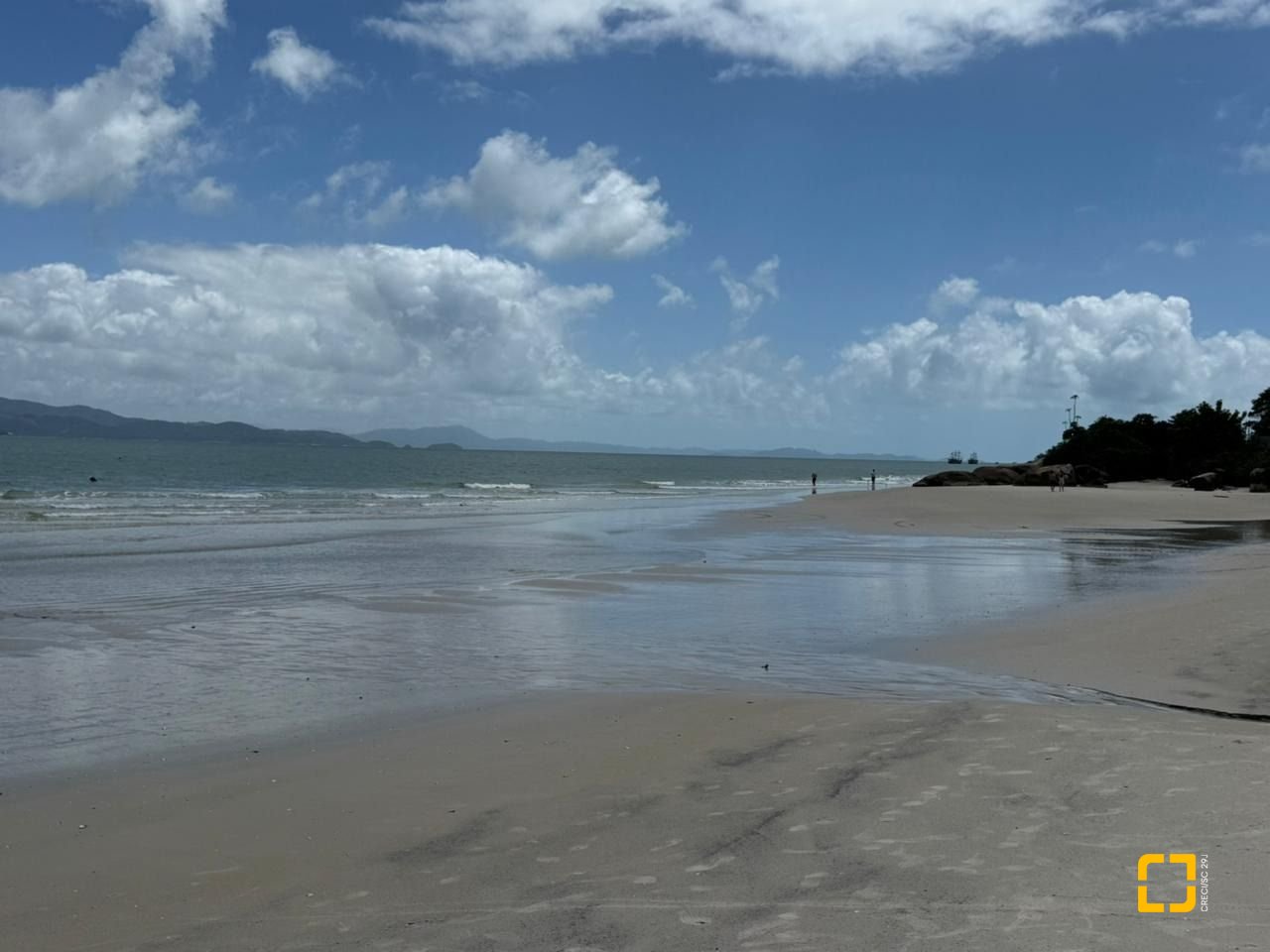 Cobertura com 166m², 3 quartos (sendo 1 suíte), 2 garagens, no bairro Jurerê em Florianópolis