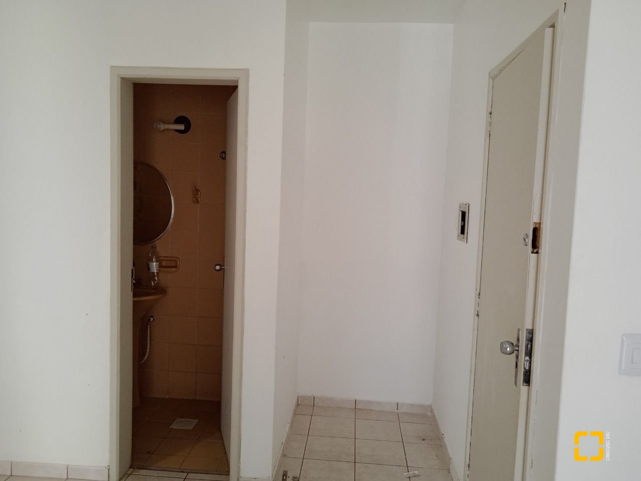 Sala com 57m², no bairro Centro em Florianópolis