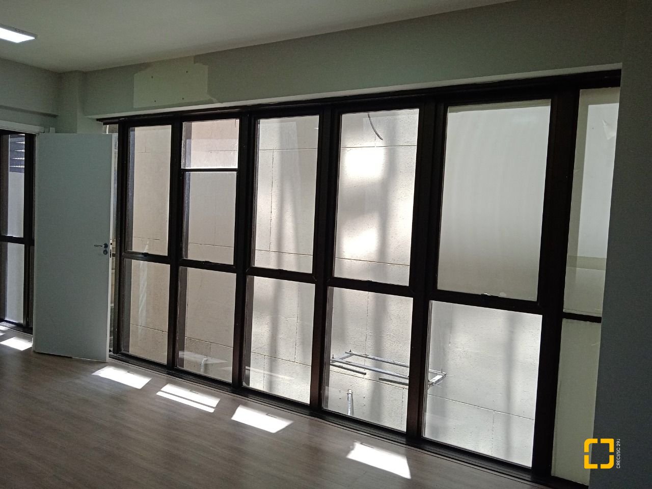 Sala com 57m², no bairro Centro em Florianópolis