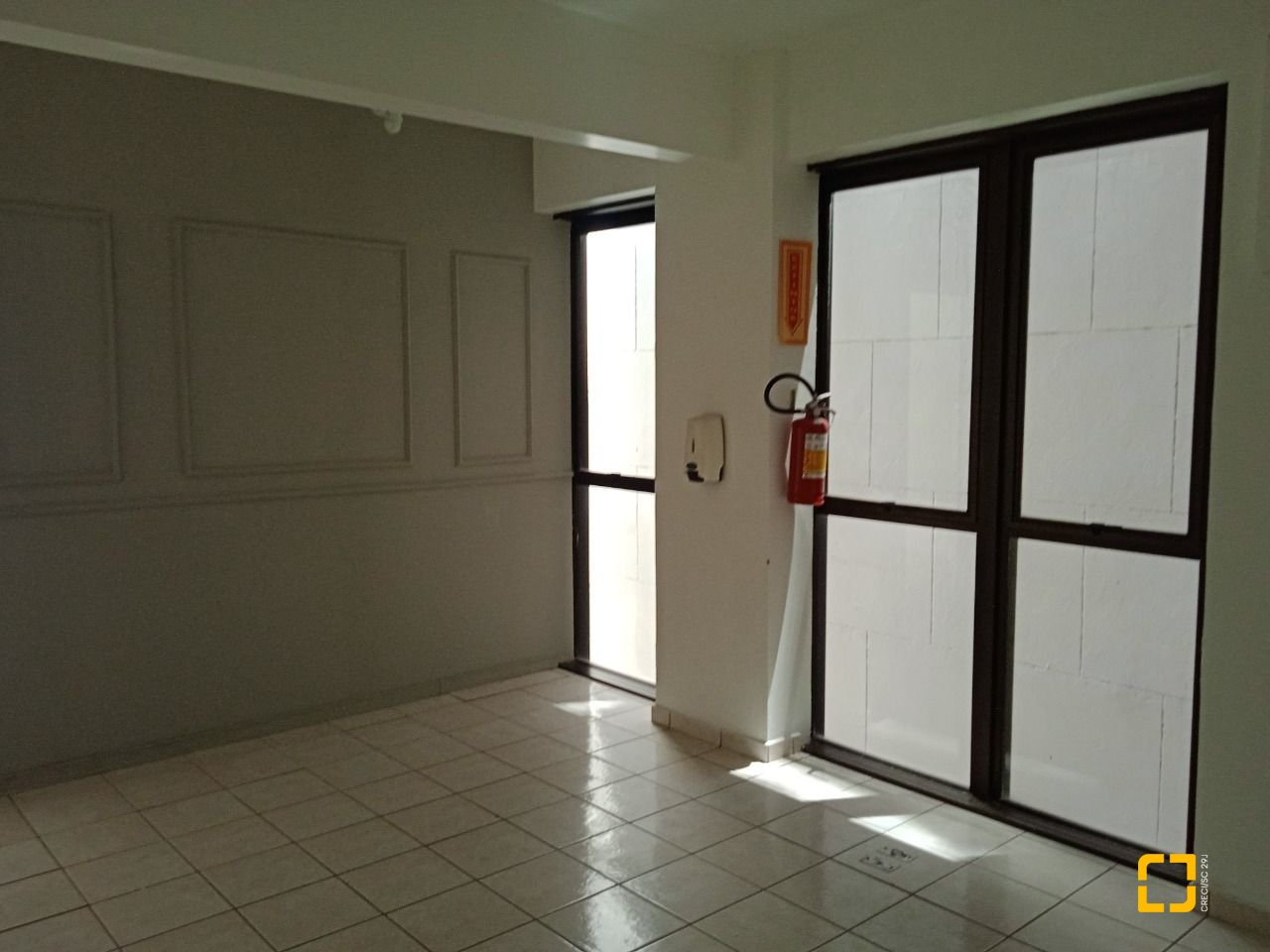 Sala com 57m², no bairro Centro em Florianópolis