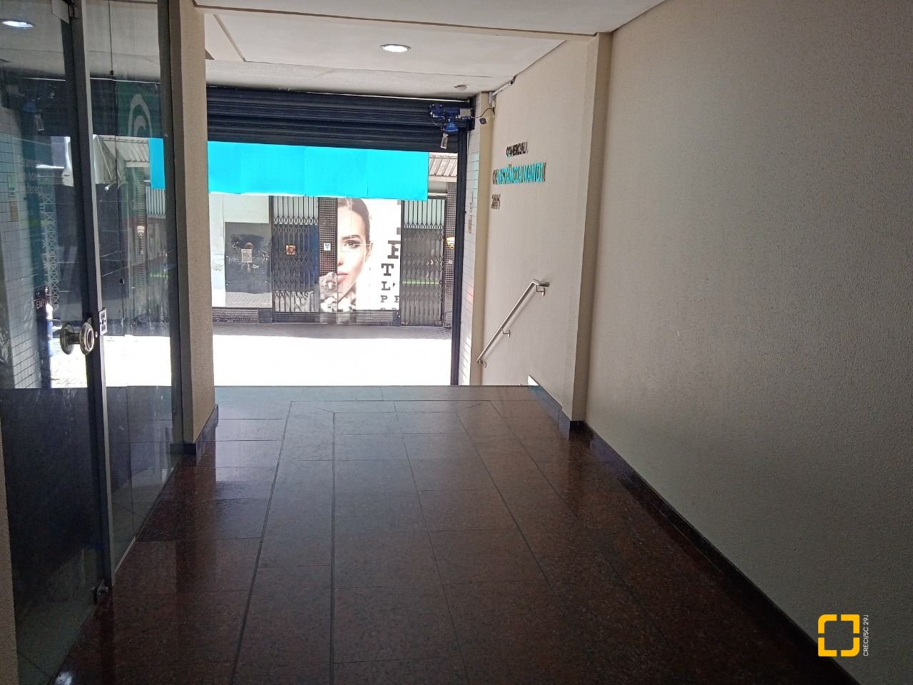 Sala com 57m², no bairro Centro em Florianópolis