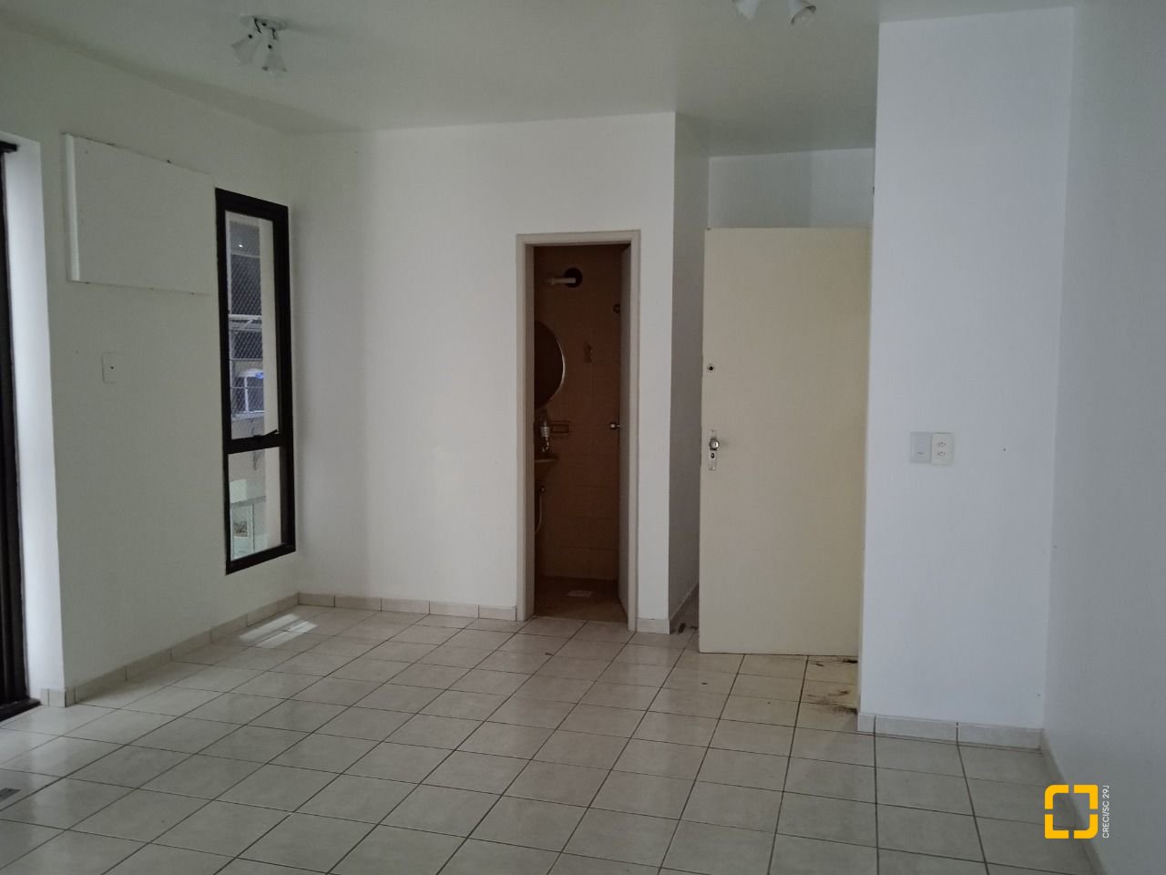 Sala com 57m², no bairro Centro em Florianópolis