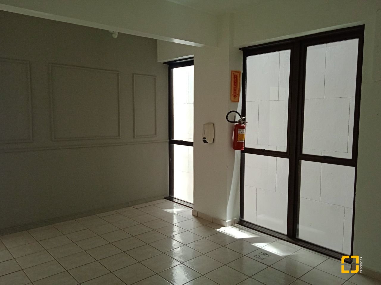 Sala com 57m², no bairro Centro em Florianópolis