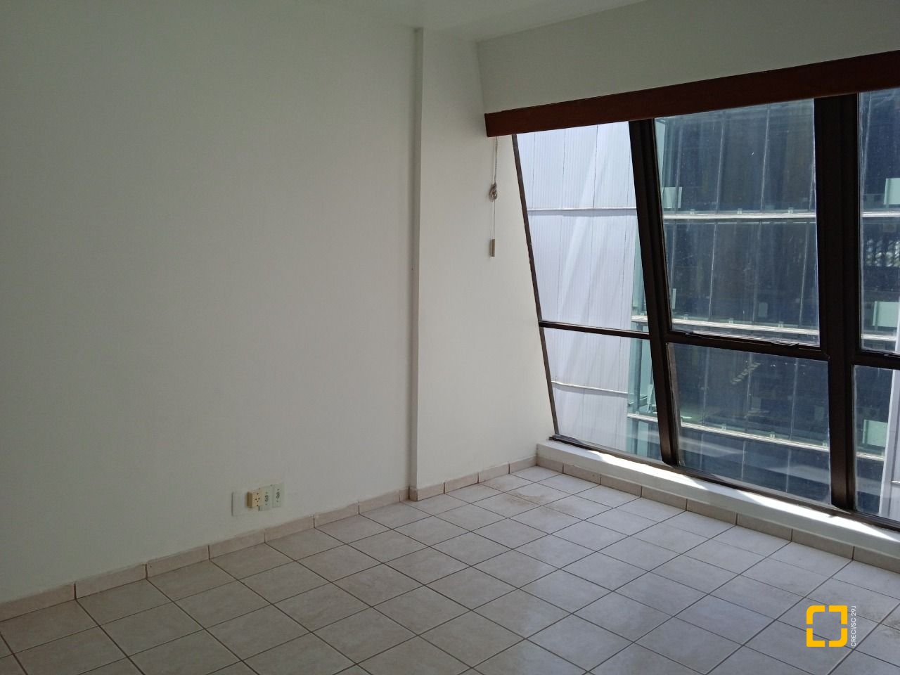 Sala com 57m², no bairro Centro em Florianópolis