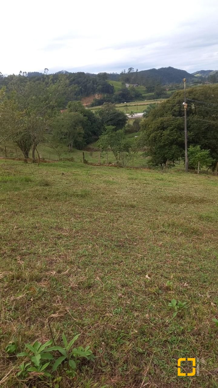 Terreno com 640m², no bairro Centro em São João Batista