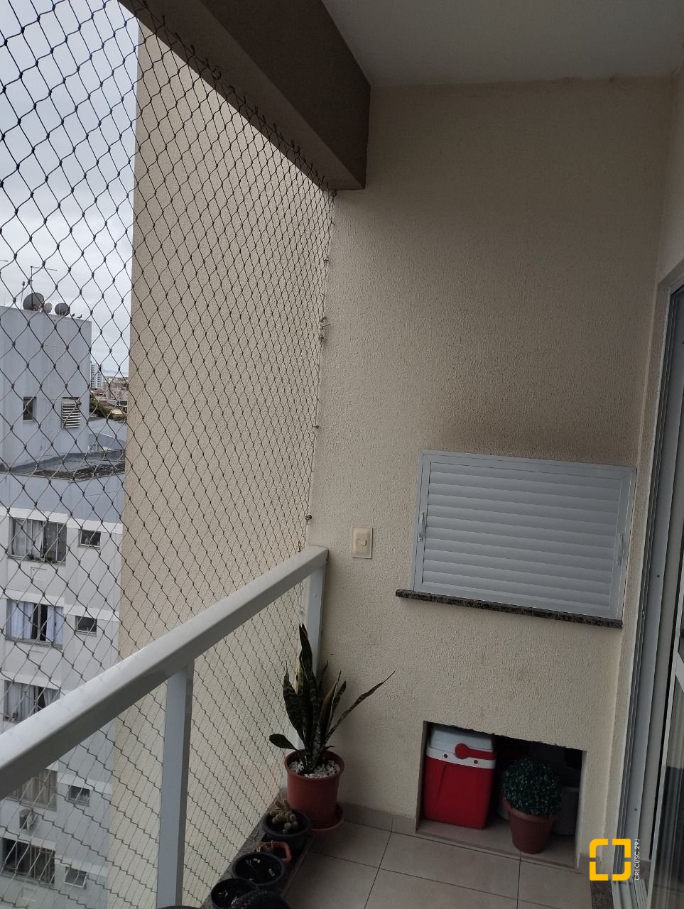 Apartamento com 72m², 2 quartos, 1 garagem, no bairro Ipiranga em São José