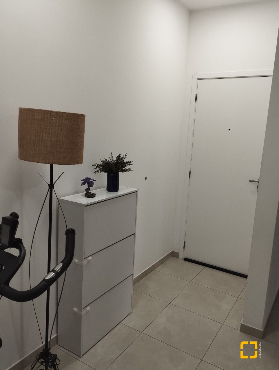 Apartamento com 72m², 2 quartos, 1 garagem, no bairro Ipiranga em São José
