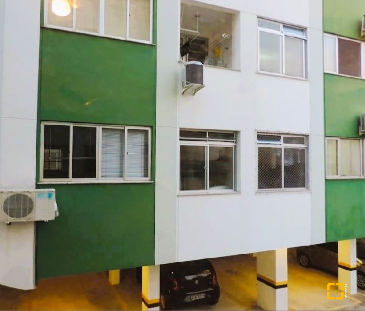 Apartamento com 73m², 2 quartos, 1 garagem, no bairro Itacorubi em Florianópolis