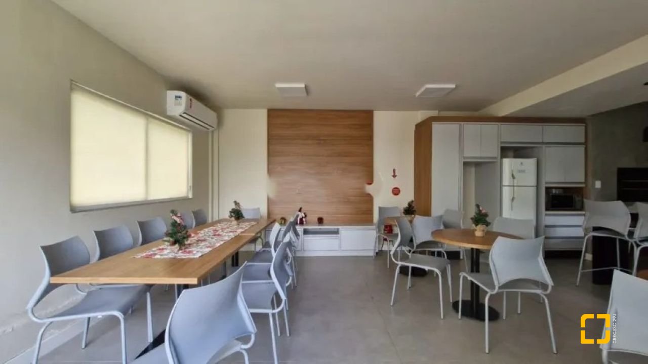 Apartamento com 73m², 2 quartos, 1 garagem, no bairro Itacorubi em Florianópolis