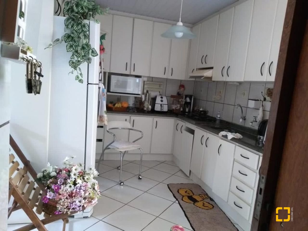 Casa com 220m², 6 quartos (sendo 1 suíte), no bairro Saco dos Limões em Florianópolis