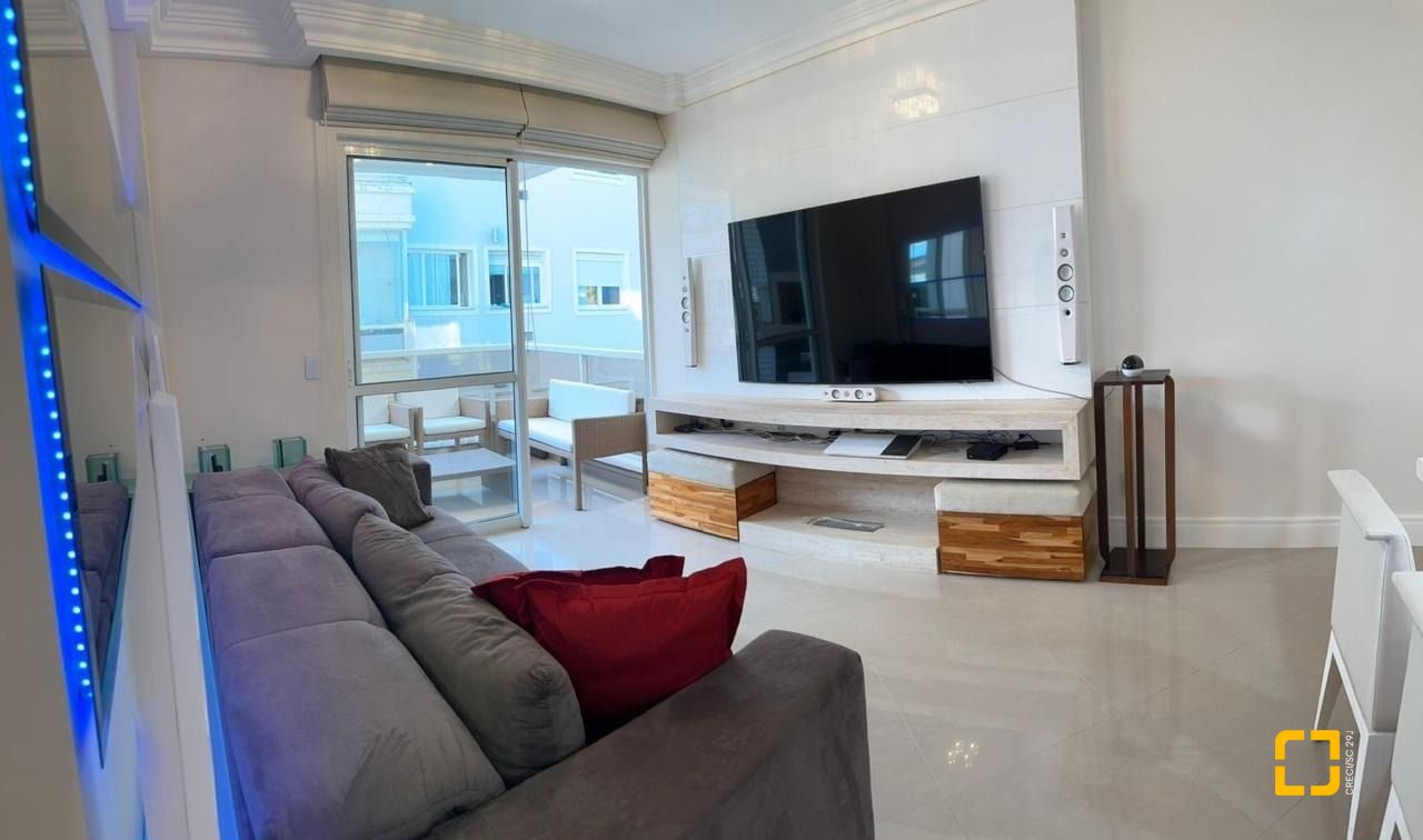 Apartamento com 90m², 5 quartos (sendo 2 suítes), 1 garagem, no bairro Jurerê Internacional em Florianópolis