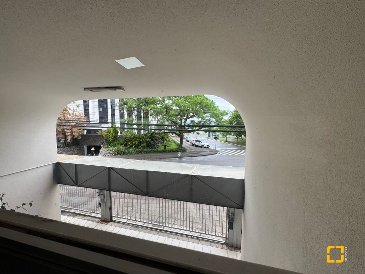 Apartamento com 157m², 5 quartos (sendo 1 suíte), 2 garagens, no bairro Agronômica em Florianópolis