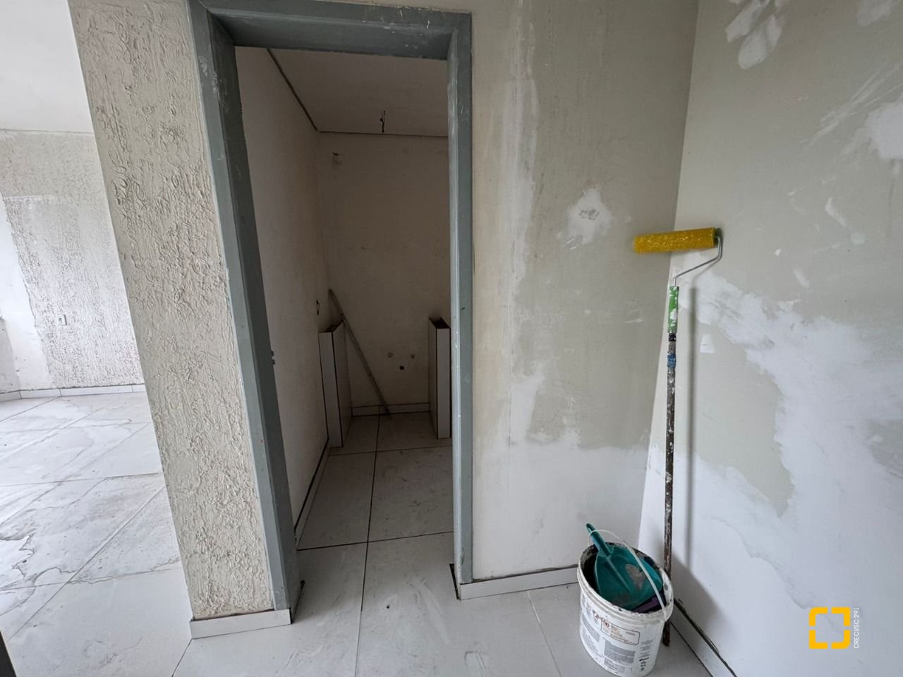 Apartamento com 157m², 5 quartos (sendo 1 suíte), 2 garagens, no bairro Agronômica em Florianópolis