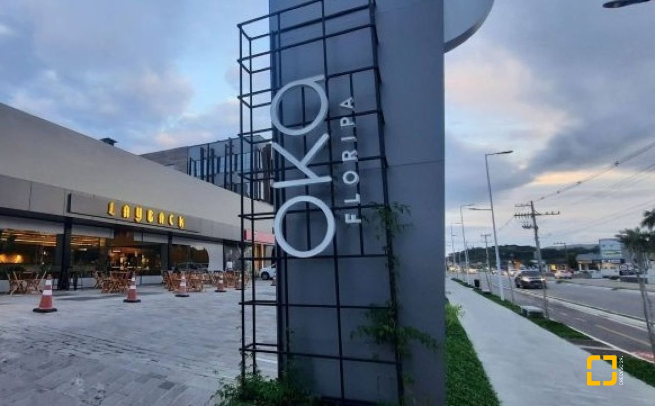 Apartamento com 38m², 2 quartos (sendo 1 suíte), 1 garagem, no bairro Campeche em Florianópolis