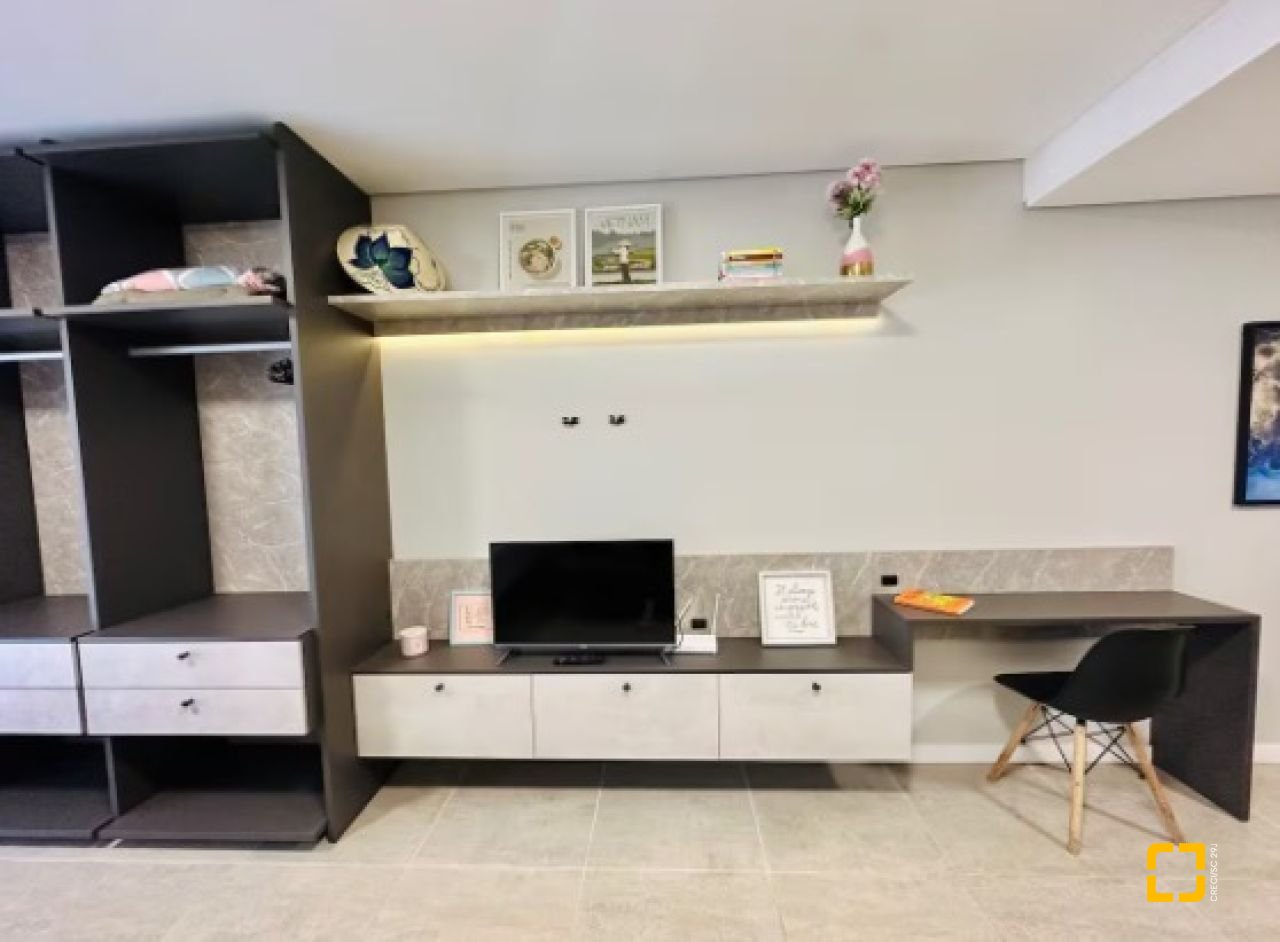 Apartamento com 38m², 2 quartos (sendo 1 suíte), 1 garagem, no bairro Campeche em Florianópolis