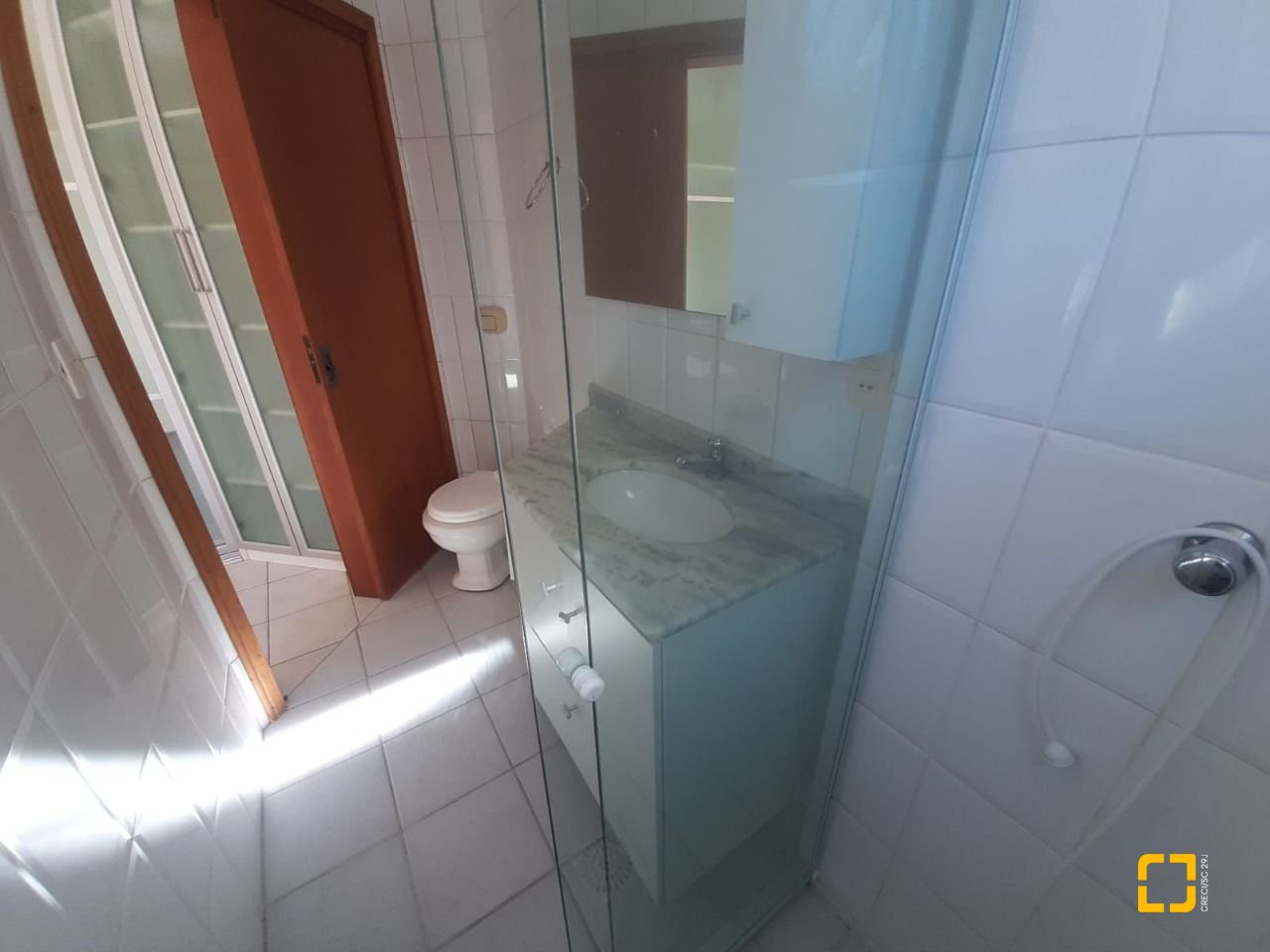 Apartamento com 96m², 4 quartos (sendo 1 suíte), 1 garagem, no bairro Estreito em Florianópolis