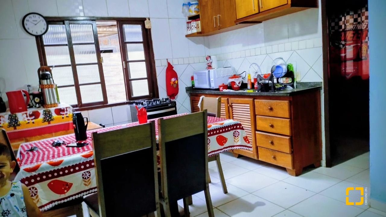 Casa com 53m², 2 quartos, 1 garagem, no bairro Vargem do Bom Jesus em Florianópolis