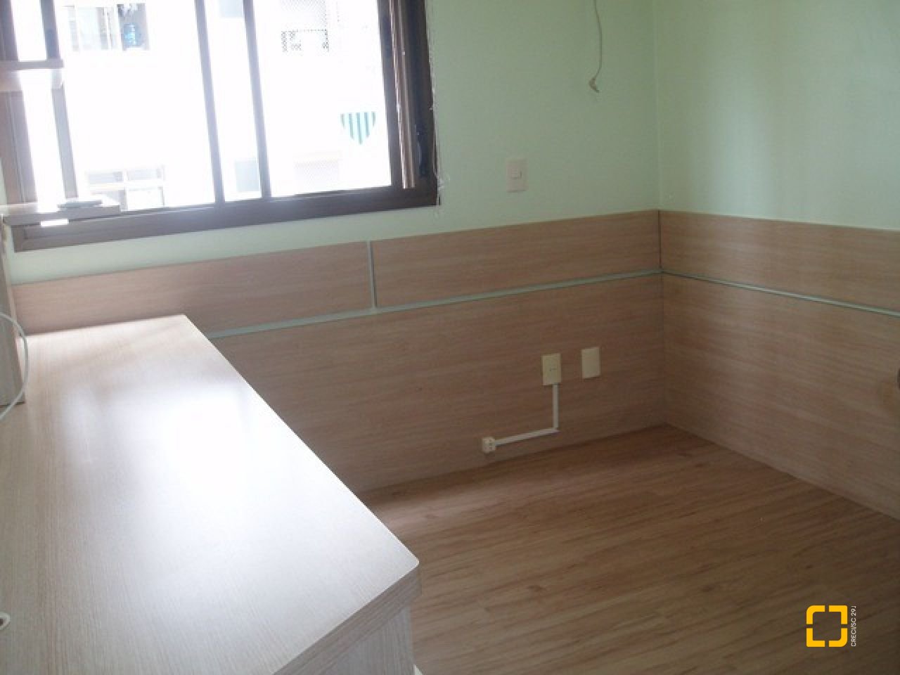 Apartamento com 110m², 4 quartos (sendo 1 suíte), 2 garagens, no bairro Centro em Florianópolis