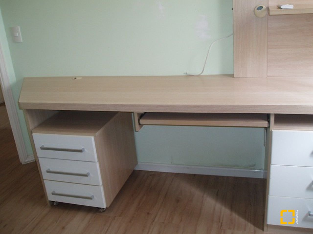 Apartamento com 110m², 4 quartos (sendo 1 suíte), 2 garagens, no bairro Centro em Florianópolis
