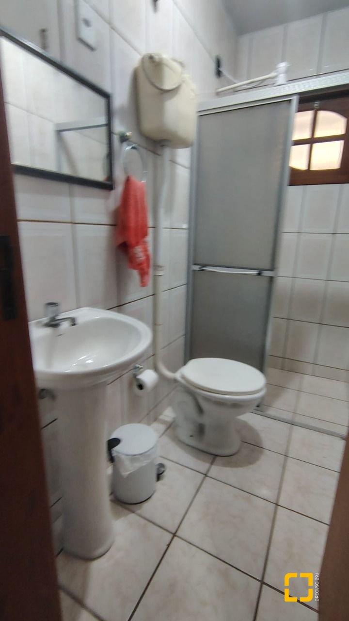 Casa com 85m², 3 quartos (sendo 1 suíte), 1 garagem, no bairro Ingleses em Florianópolis