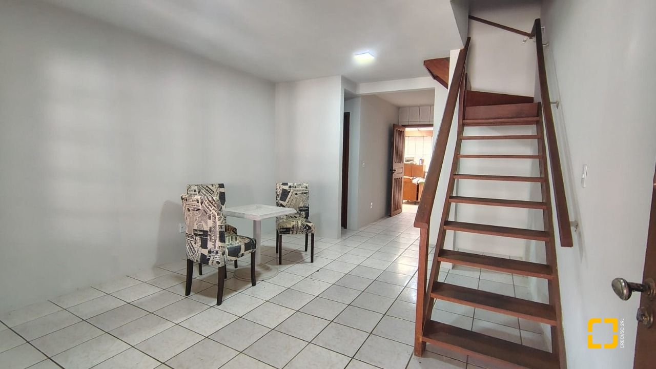 Casa com 85m², 3 quartos (sendo 1 suíte), 1 garagem, no bairro Ingleses em Florianópolis