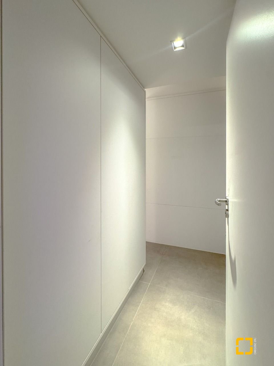Apartamento com 68m², 3 quartos (sendo 1 suíte), 2 garagens, no bairro Itacorubi em Florianópolis
