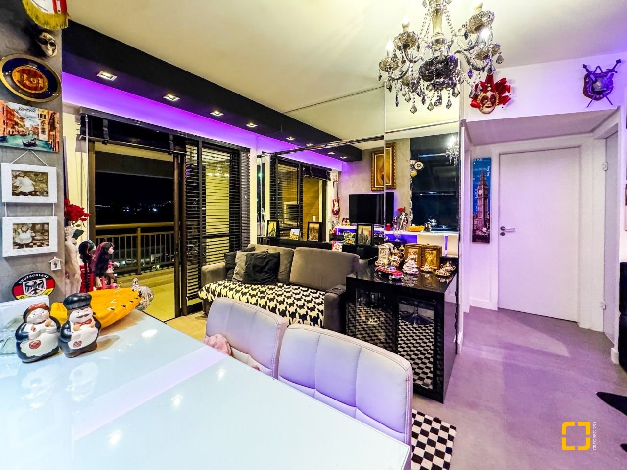Apartamento com 68m², 3 quartos (sendo 1 suíte), 2 garagens, no bairro Itacorubi em Florianópolis