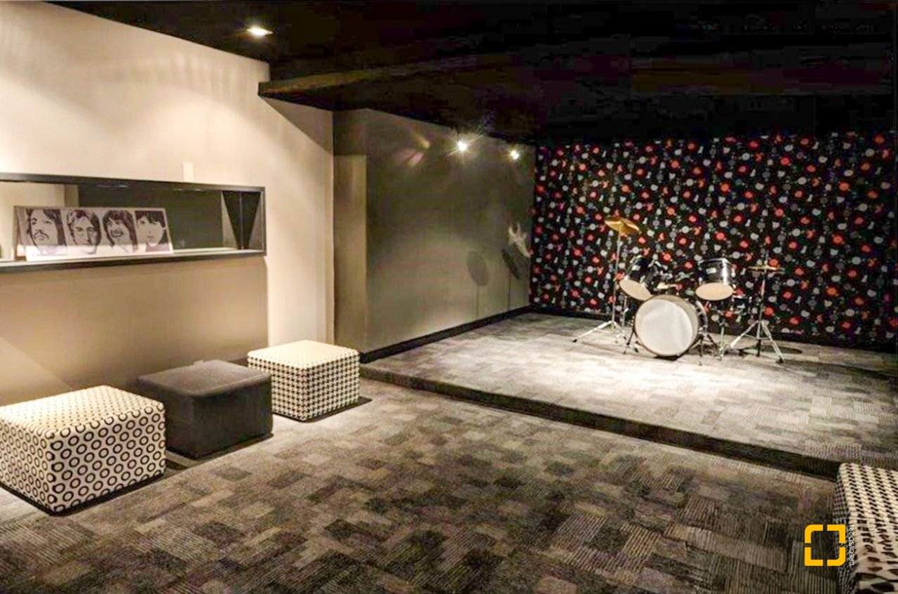 Apartamento com 68m², 3 quartos (sendo 1 suíte), 2 garagens, no bairro Itacorubi em Florianópolis
