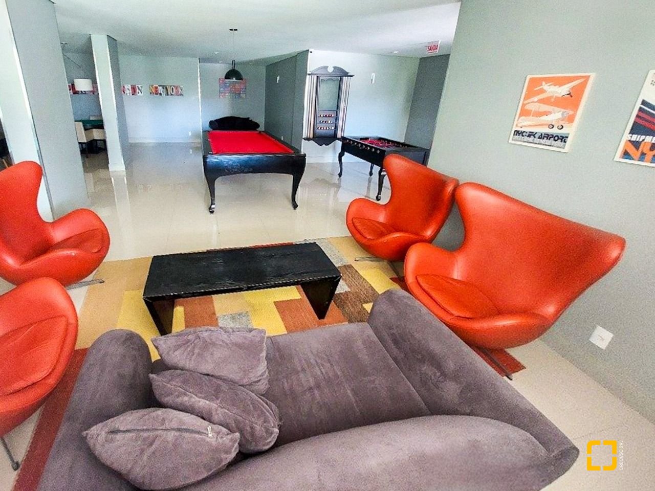 Apartamento com 68m², 3 quartos (sendo 1 suíte), 2 garagens, no bairro Itacorubi em Florianópolis