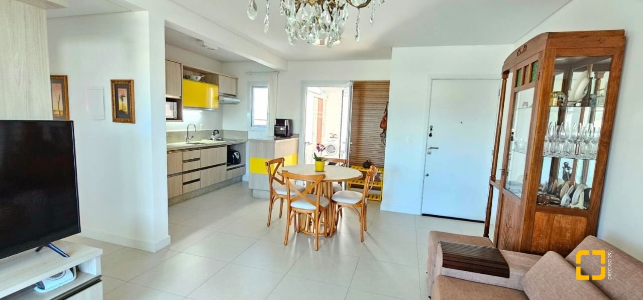 Cobertura com 122m², 2 quartos (sendo 1 suíte), 2 garagens, no bairro Ingleses em Florianópolis
