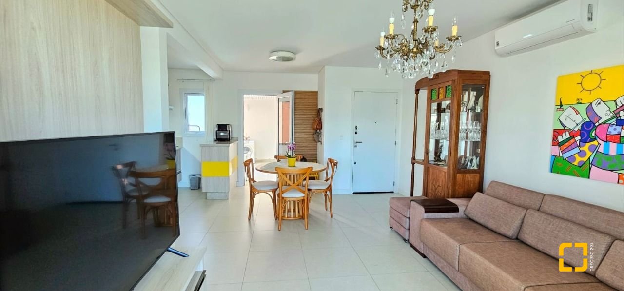 Cobertura com 122m², 2 quartos (sendo 1 suíte), 2 garagens, no bairro Ingleses em Florianópolis
