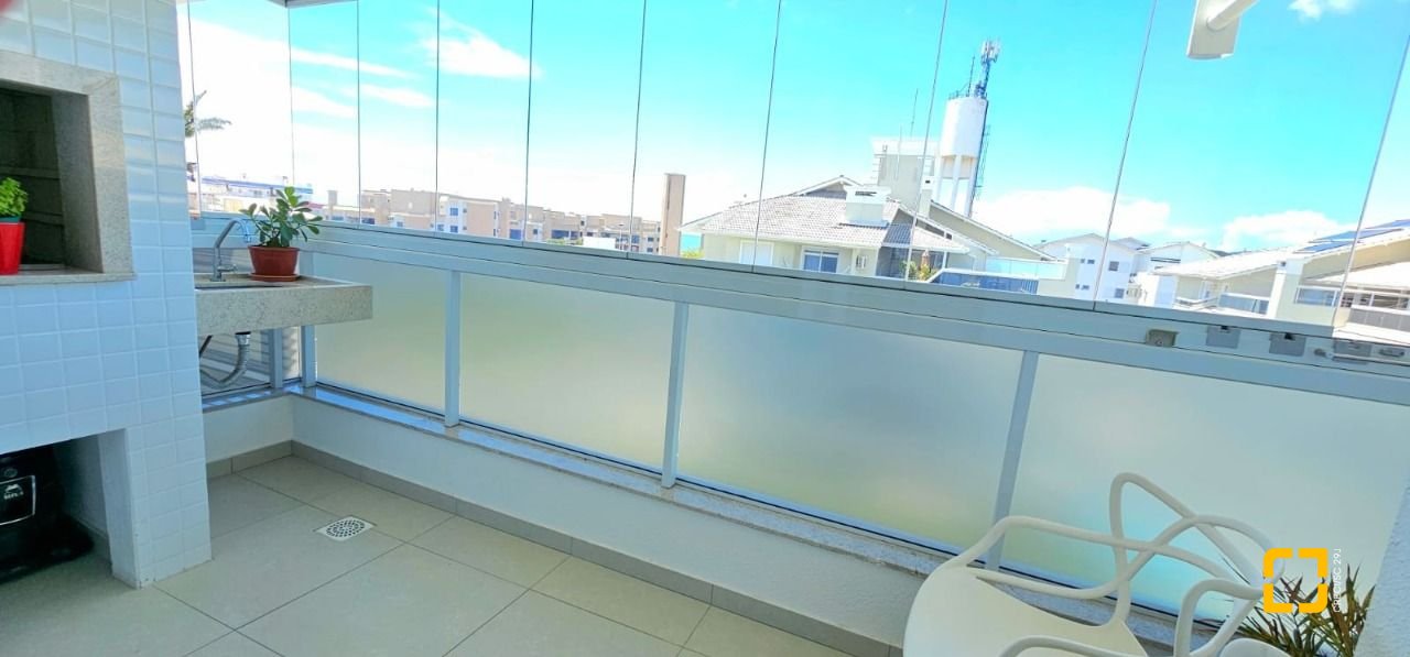 Cobertura com 122m², 2 quartos (sendo 1 suíte), 2 garagens, no bairro Ingleses em Florianópolis